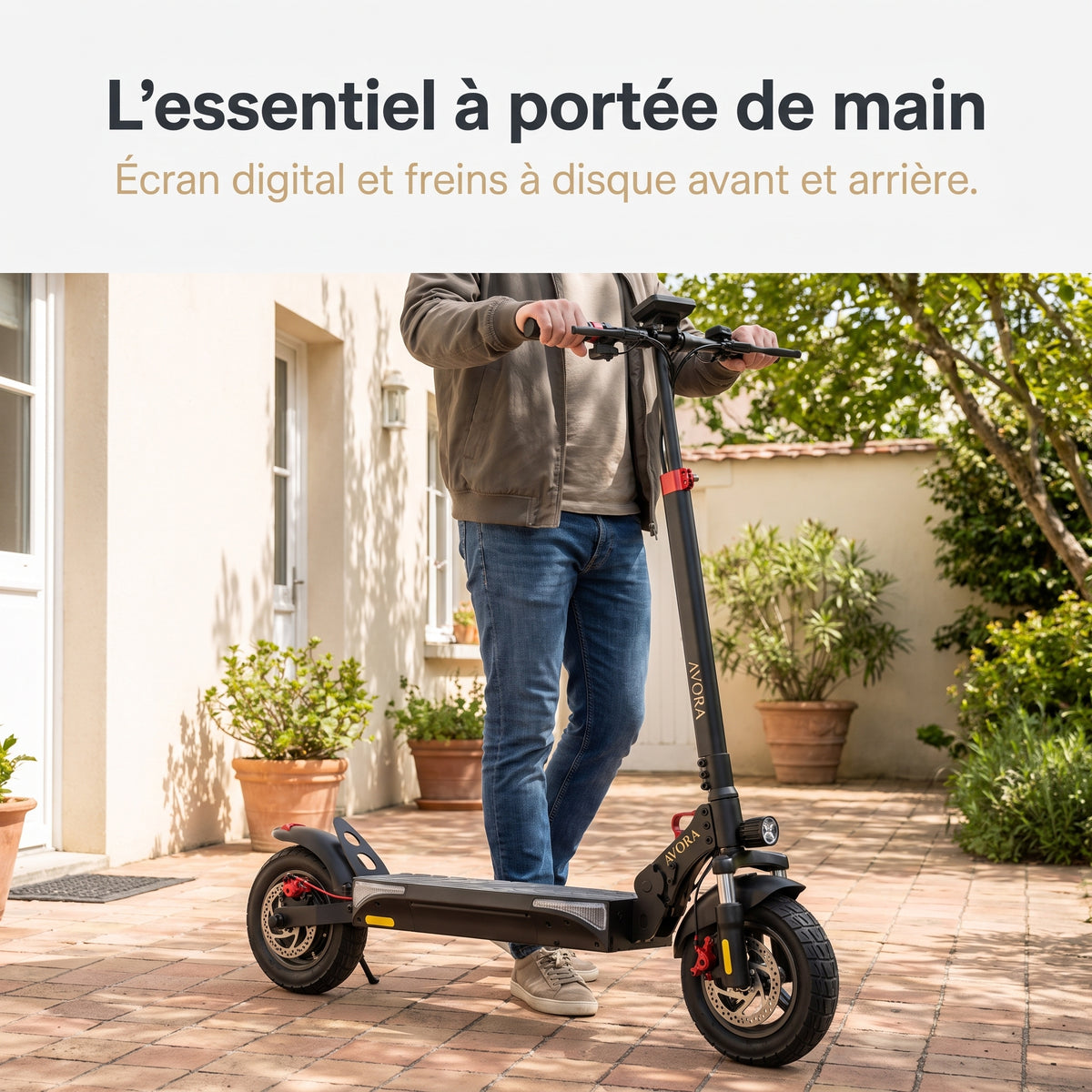 AVORA Trail 800 — Commandes en situation